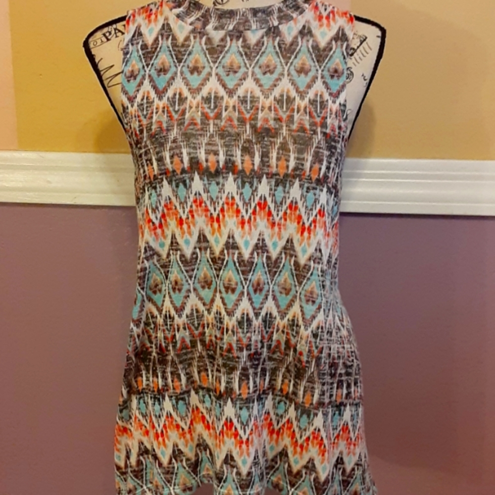 Lg Sleeveless knit top